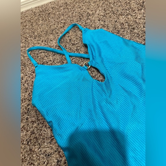Aerie Bathing Suit NWT - Picture 4 of 6